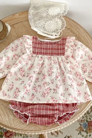 Autumn new baby clothing, 0-5 year old female baby, floral long sleeved set 2-piece set, a must-have for sweet and cute children